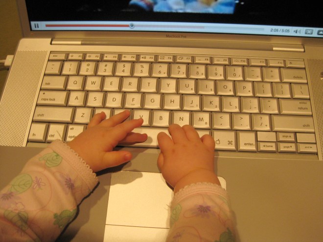 Chloe's fingers on the Mac keyboard
