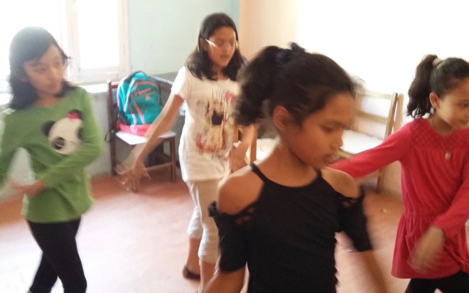 Learning Spanish through dance